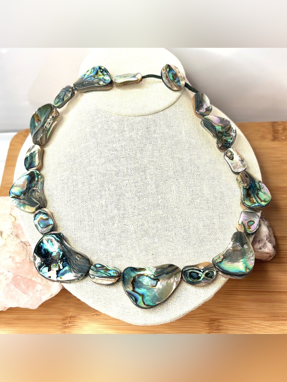 Abalone Shell Reversible Statement Necklace Iridescent Green Blue - Picture 2 of 9